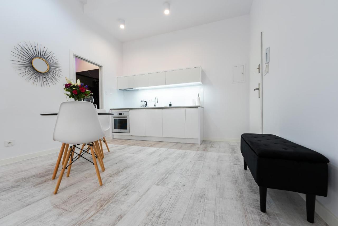 Apartamenty Centrum Nowoczesny Design - Dream Apart Bielsko-Biala Luaran gambar