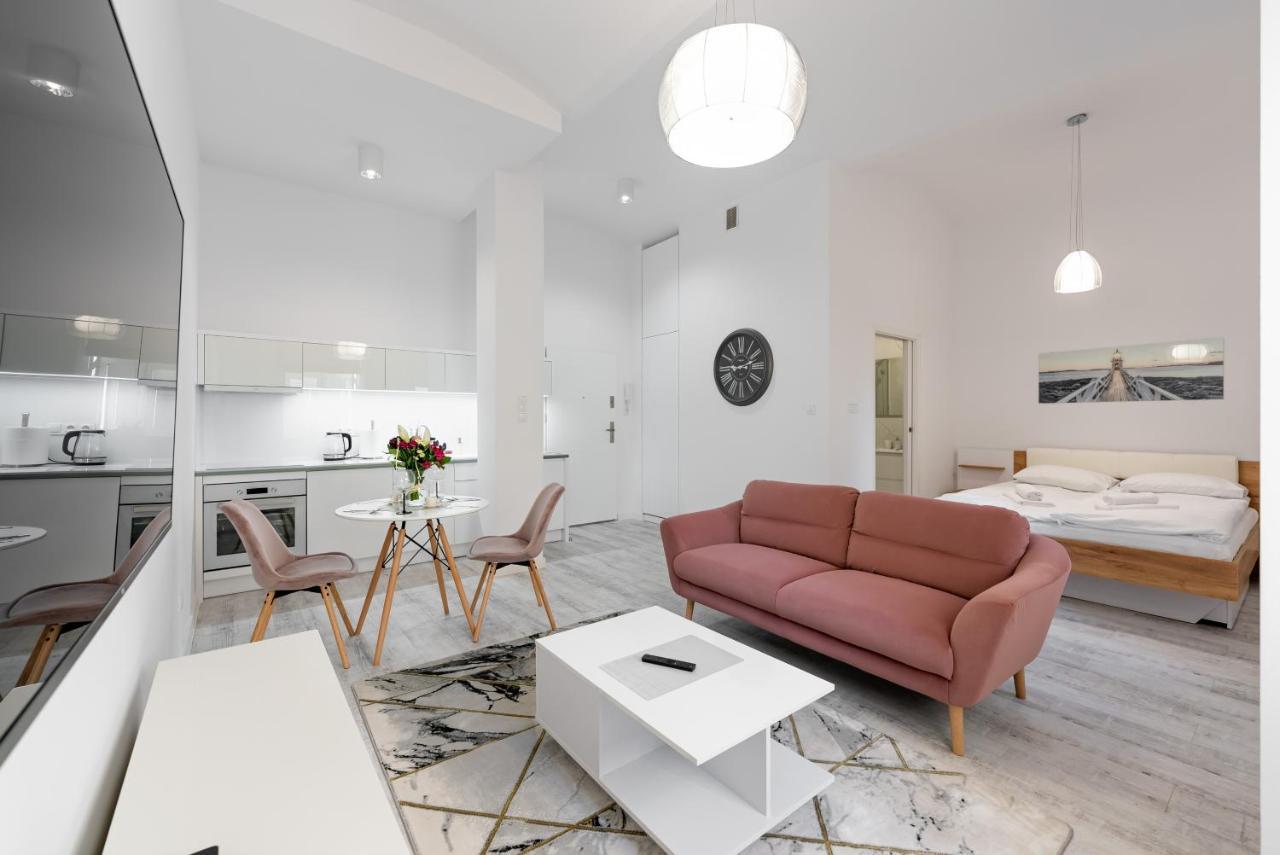 Apartamenty Centrum Nowoczesny Design - Dream Apart Bielsko-Biala Luaran gambar